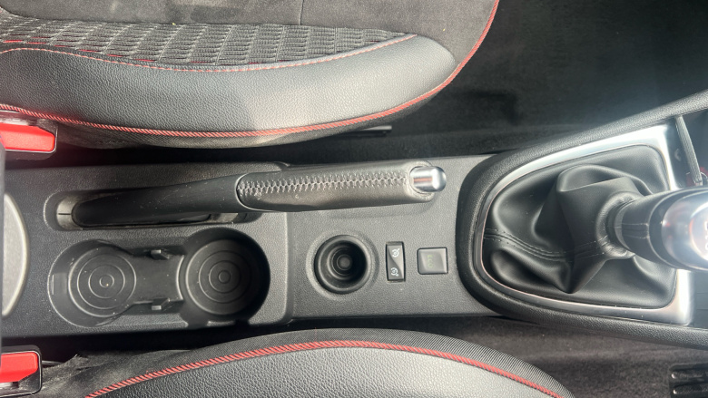 Renault Captur 1.3 TCE 130 S Edition 5dr Petrol Hatchback